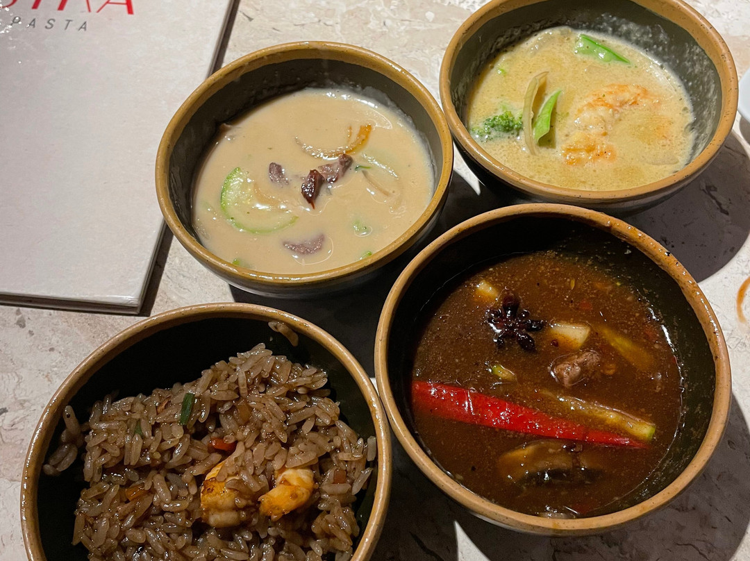 卡布弗里乌餐馆和美食-Passagem Altto Sushi