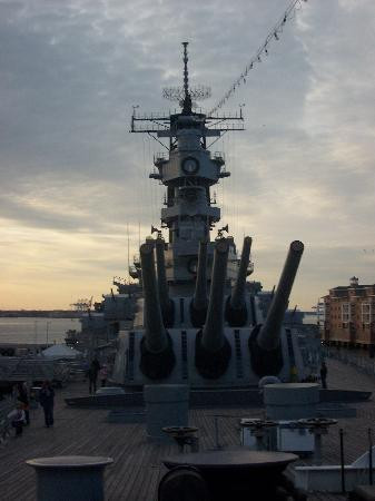 Battleship Wisconsin at Nauticus-诺福克必去景点