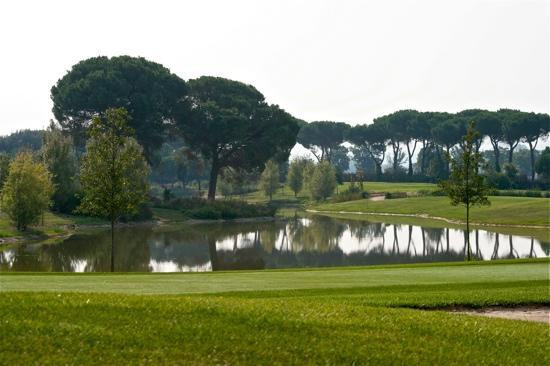 Le Pavoniere Golf & Country Club-普拉托必去景点