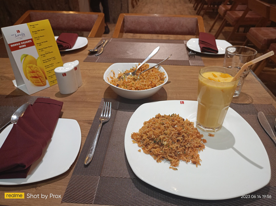 Angel Lords Eco Inn Amreli