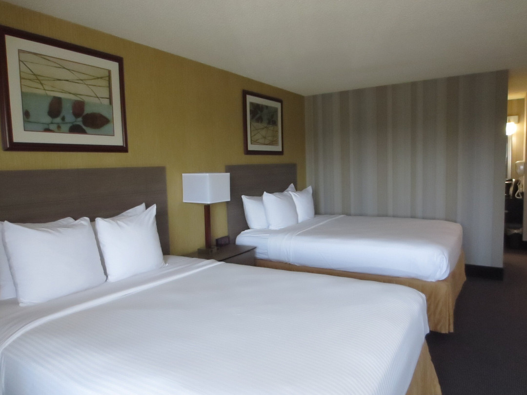 Best Western Cascadia Inn主图