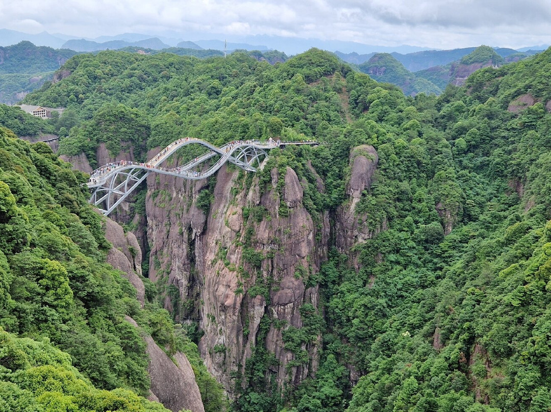 Ruyi Bridge at Shenxianju景点图片