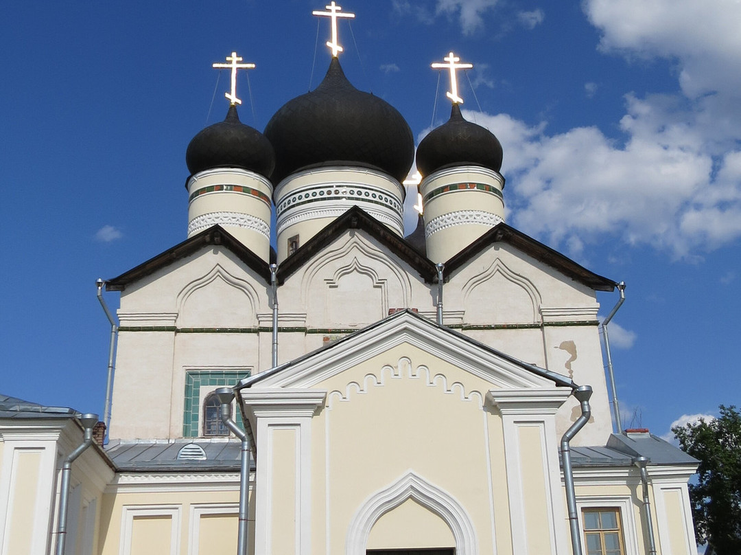 Holy Trinity Zelenets Monastery景点图片