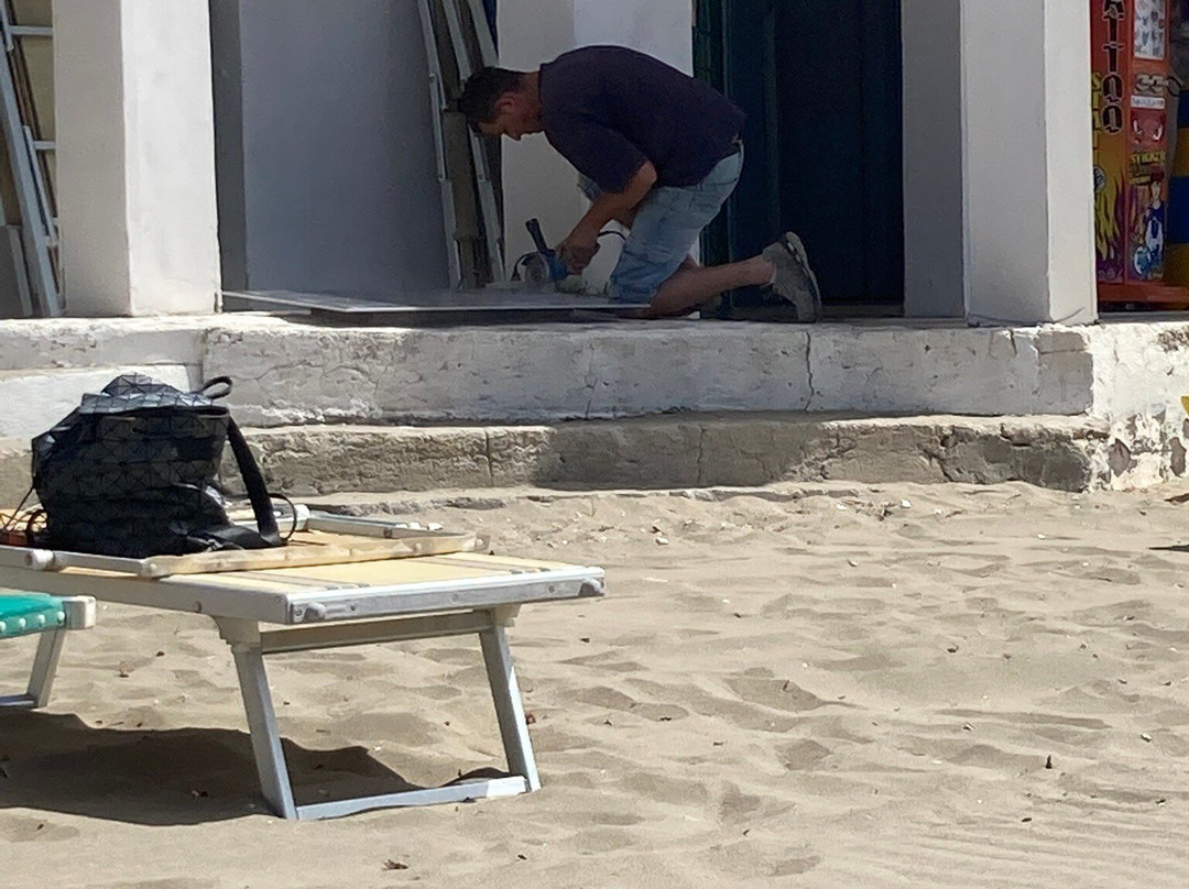Stabilimento Balneare Perla del Tirreno-圣马里内拉必去景点