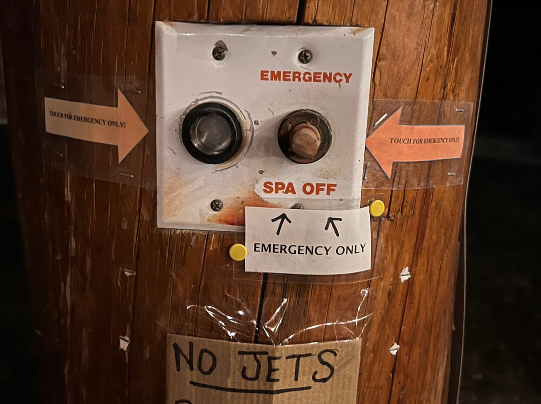 Wolf Ridge Resort主图