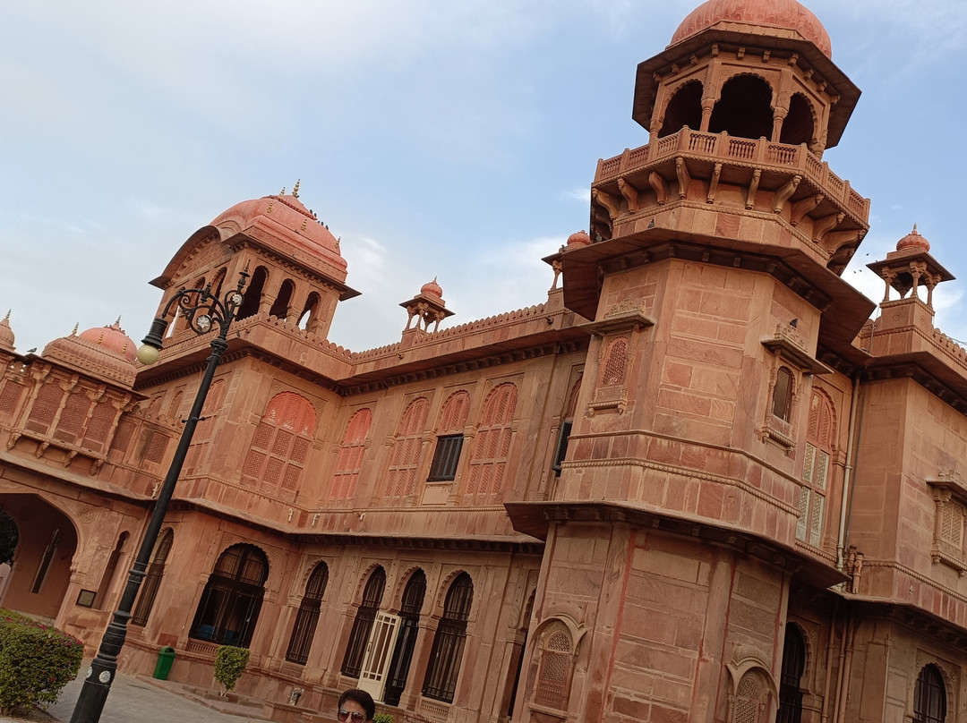 Lalgarh Palace and Museum景点图片