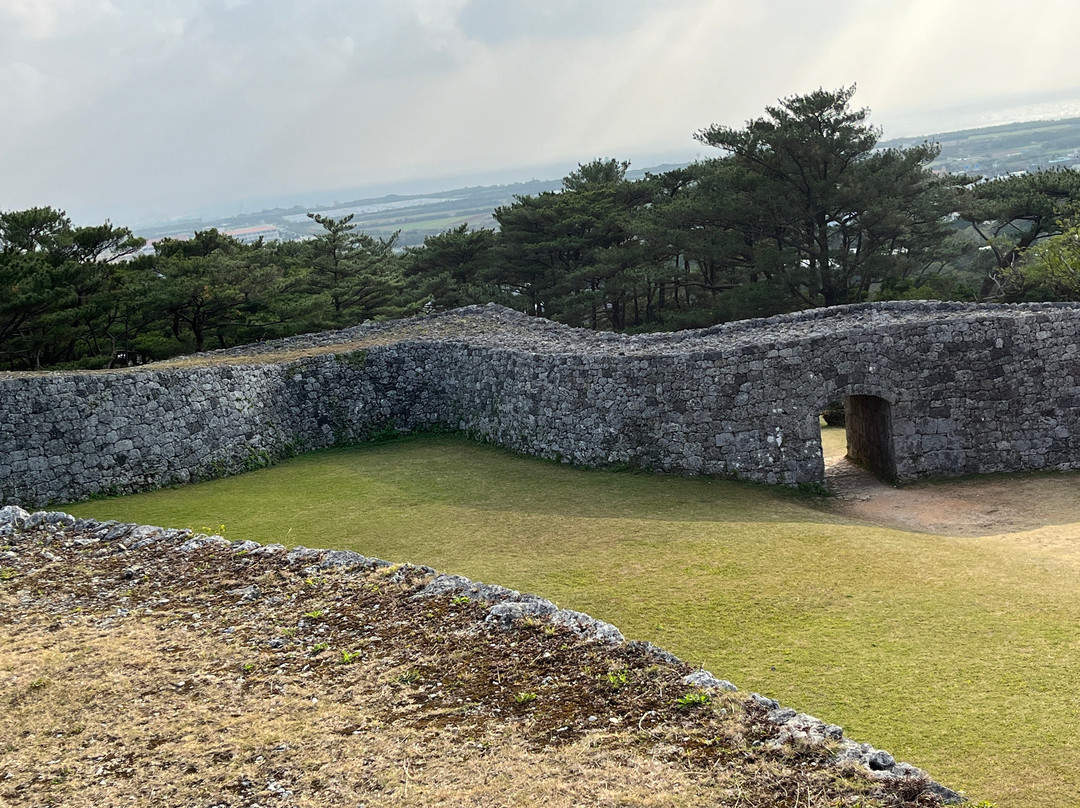Zakimi Castle Ruins景点图片