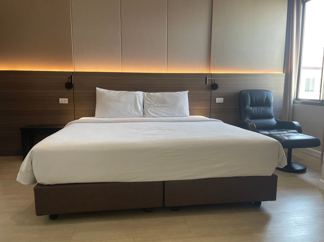 J. Park Hotel主图