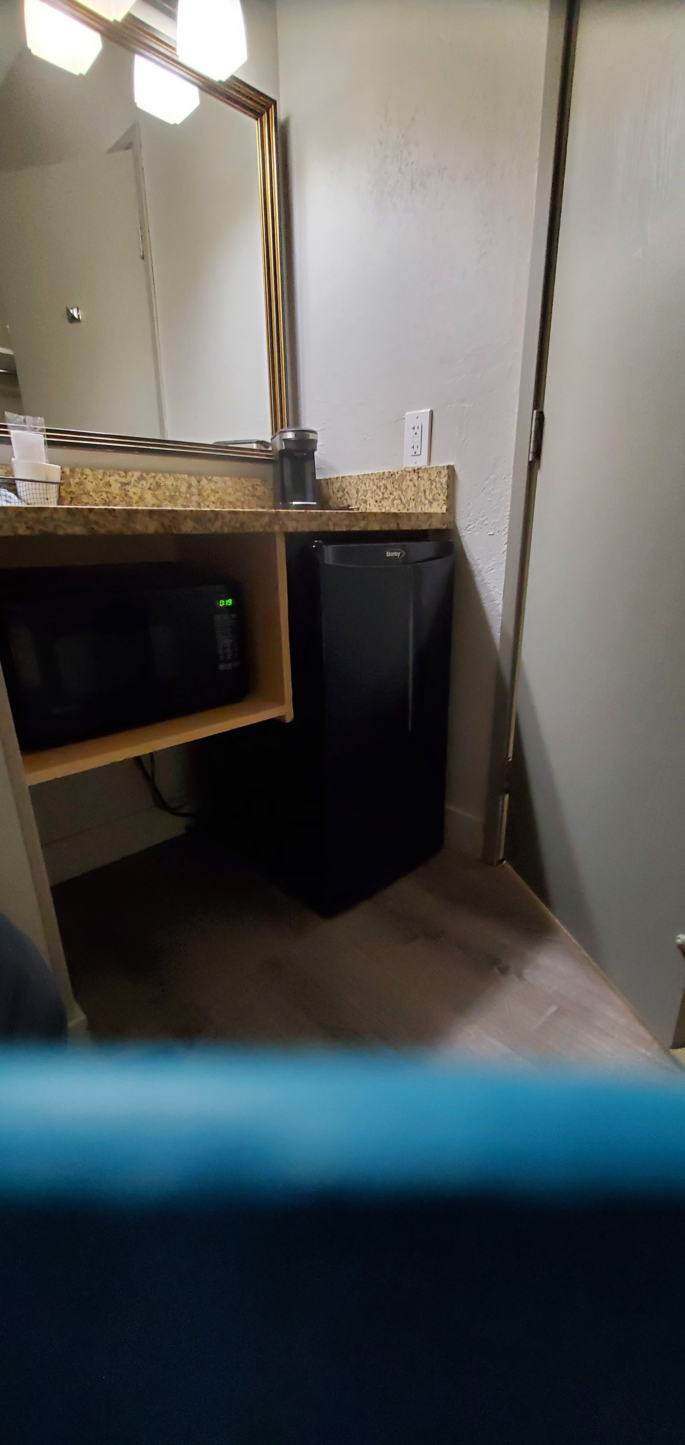 Days Inn & Suites By Wyndham Mesa Near Phoenix-浴室