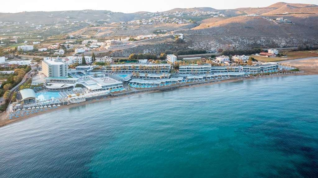Arina Beach Resort主图