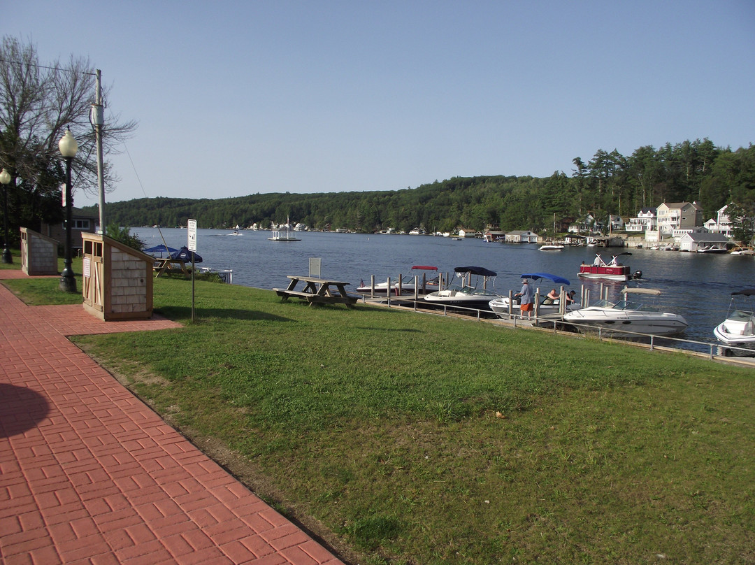 Alton Bay Park景点图片