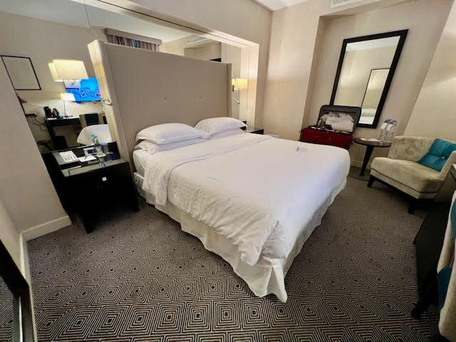 布加勒斯特喜来登酒店主图