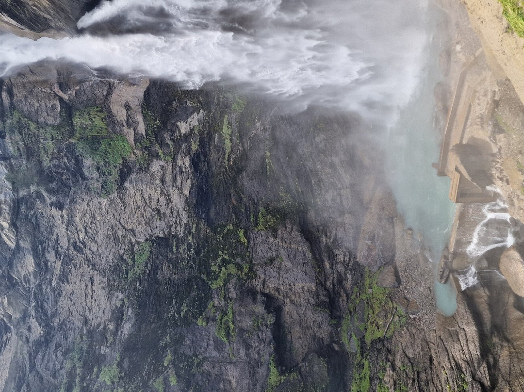 Reichenbach Waterfall-Meiringen必去景点