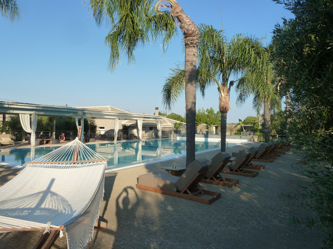 Zoe Seaside Resort主图