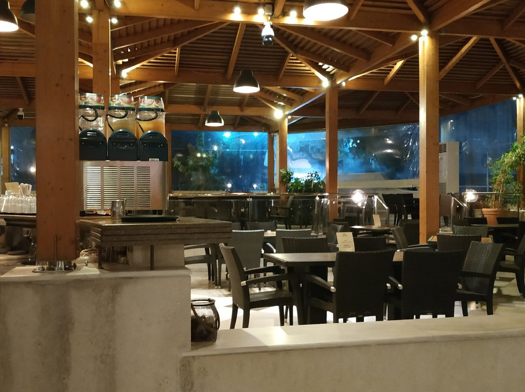 Olympia Palace Hotel主图