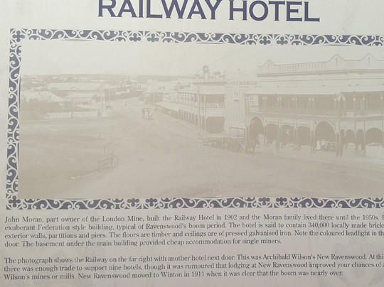 Railway Hotel Ravenswood主图