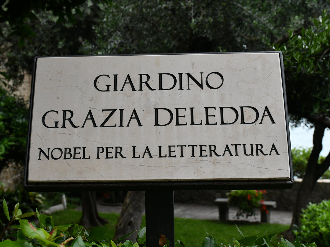 Guardino Grazia Deledda景点图片