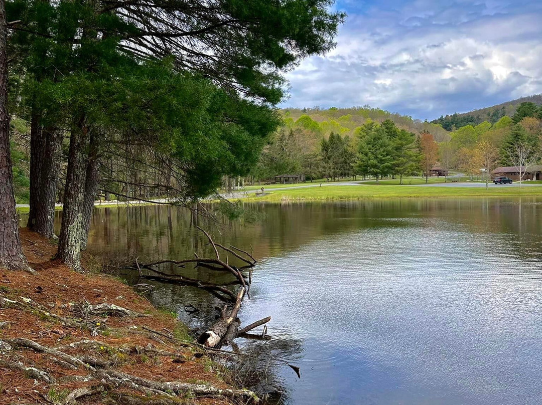 Moncove Lake State Park-Gap Mills必去景点