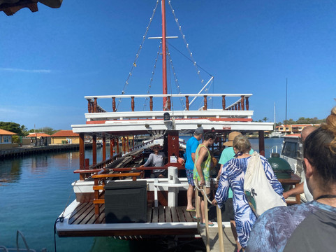 LADY BELLAÏS by Bonaire Cruisers-Kralendijk必去景点