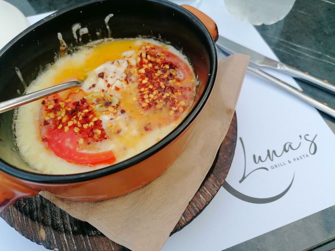 Luna's Grill & Pasta