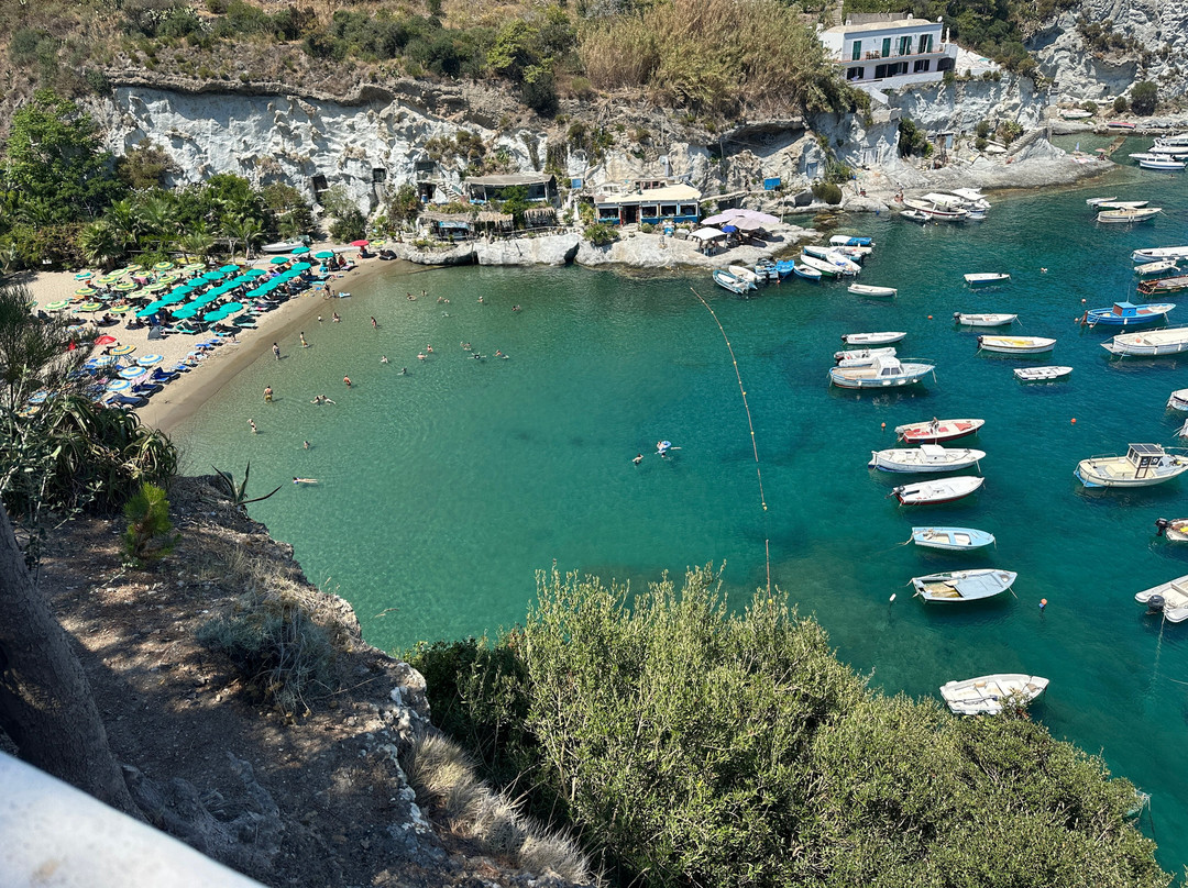 Cala Feola景点图片