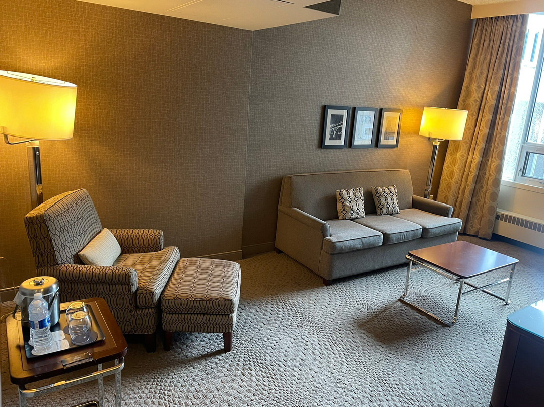 萨斯卡通喜来登骑士酒店主图