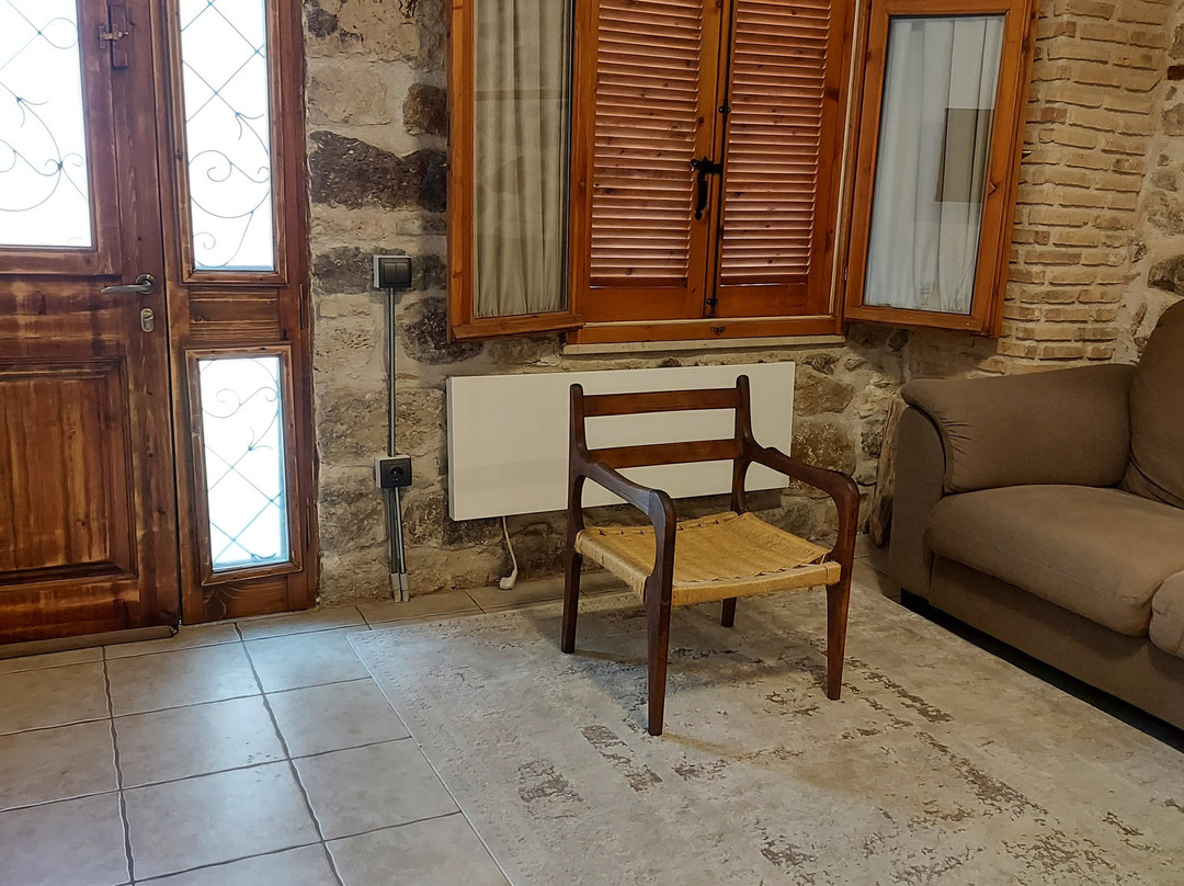 Limni Stone Apartments主图