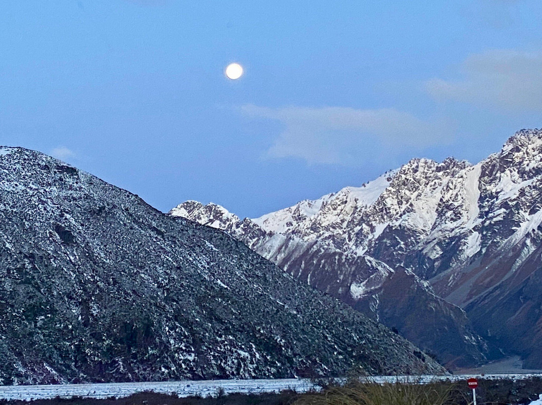 奥拉基库克山哈卡之家青年旅舍