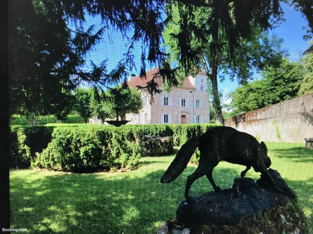 Château De Bataillé