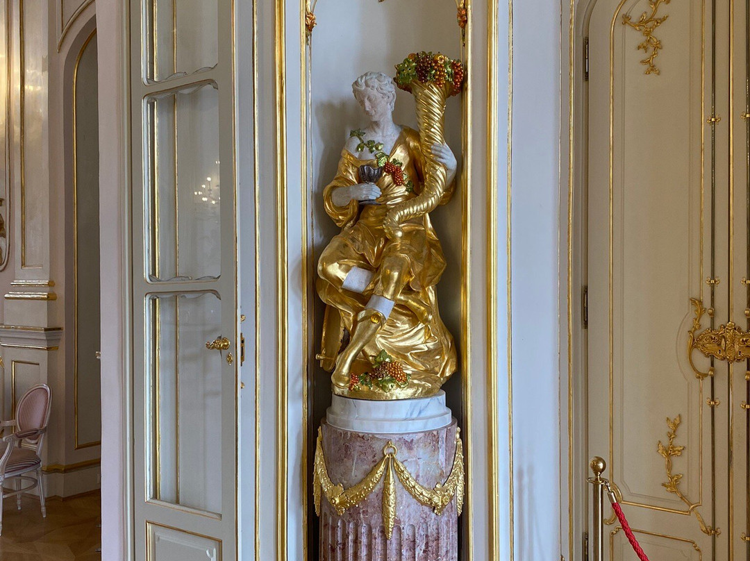 Esterhazy Palace景点图片