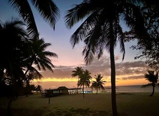 亚萨瓦岛度假村主图