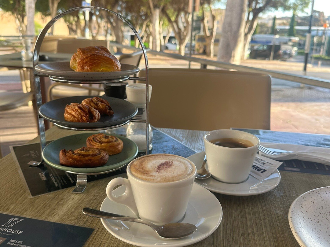 Townhouse17 Boutique Bed & Breakfast主图