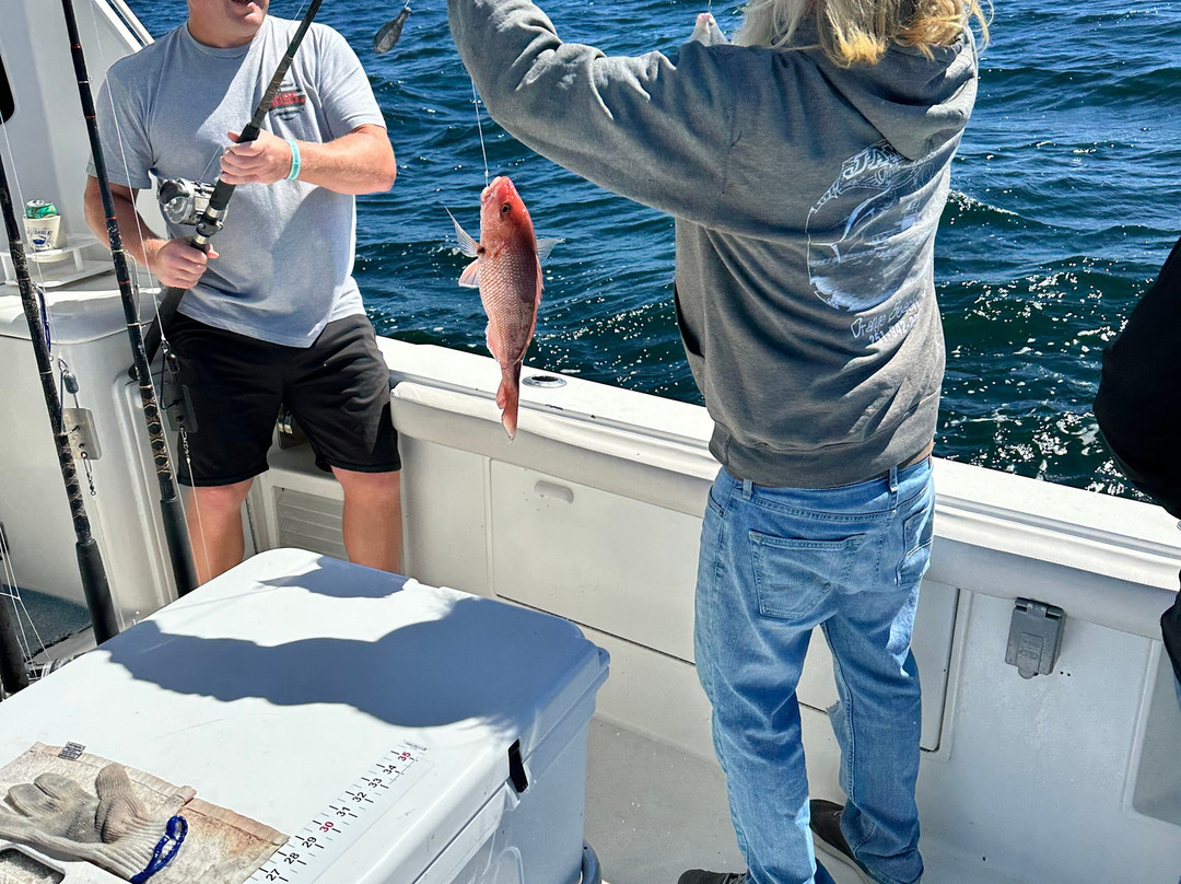 Orange Beach Fishing Charters and Fishing Guides-橙色海湾必去景点