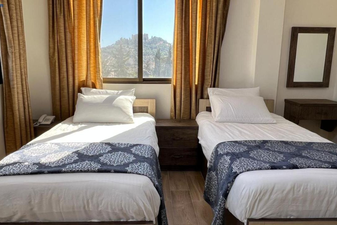 Al-jabal castle Hotel