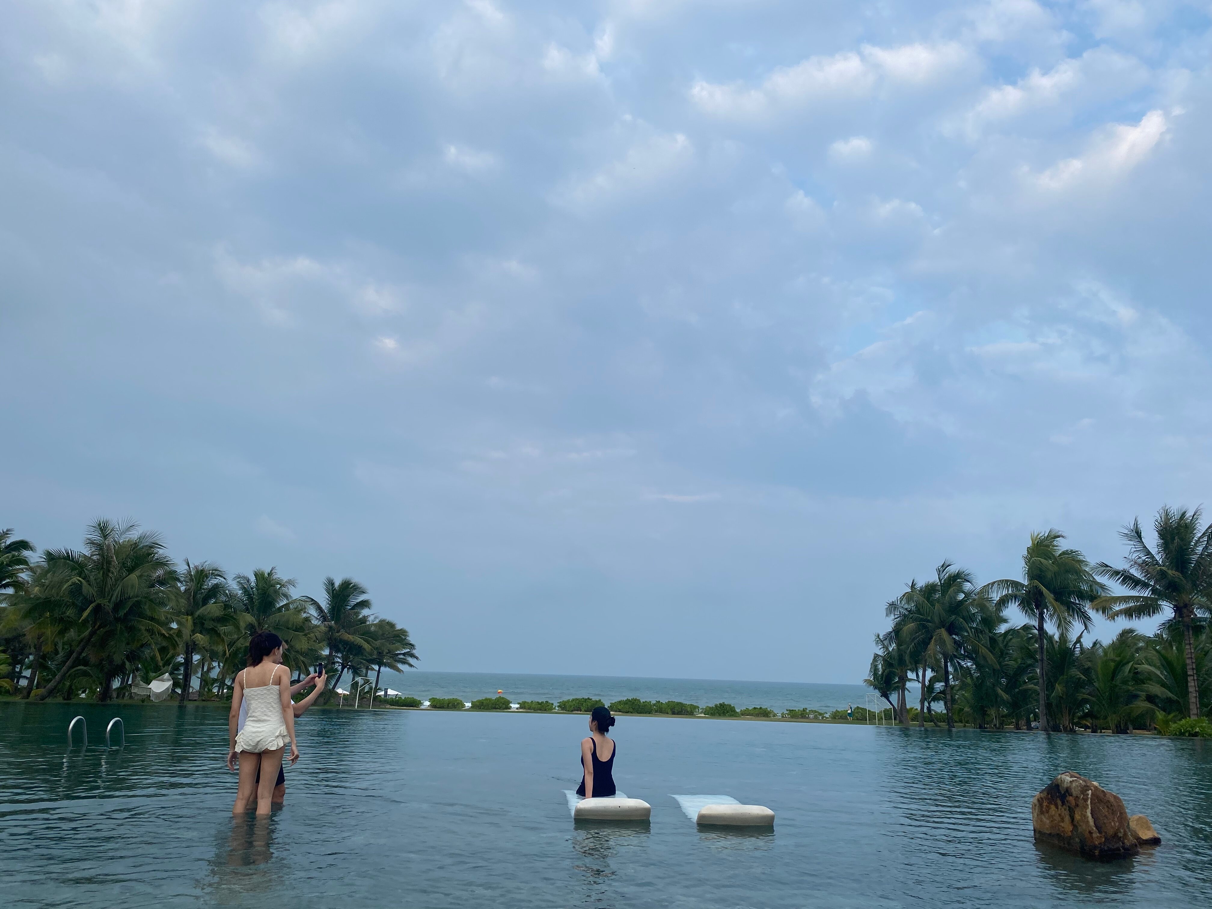 Bliss Hoi An Beach Resort & Wellness-泳池