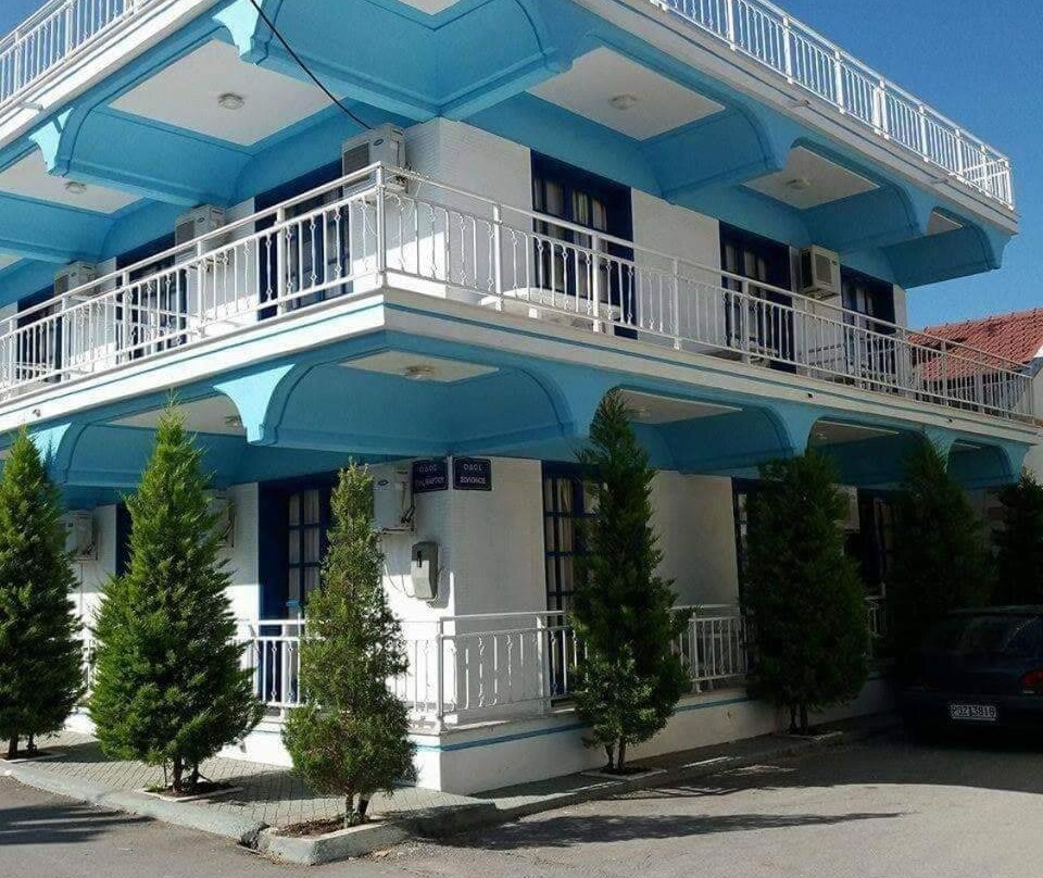 Nitsas Studios