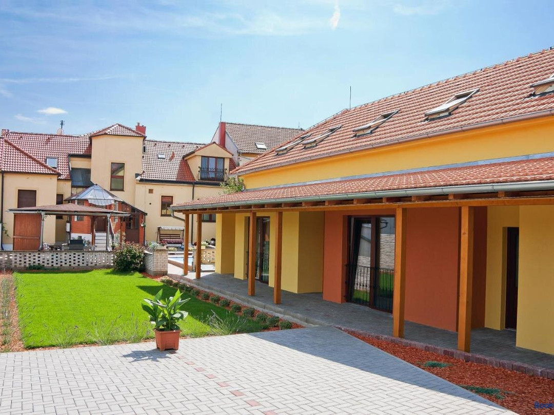 Neuruppersdorf酒店住宿-Pension Cizek