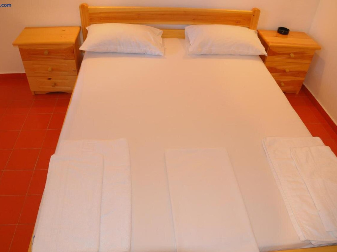 Chalikias Rooms