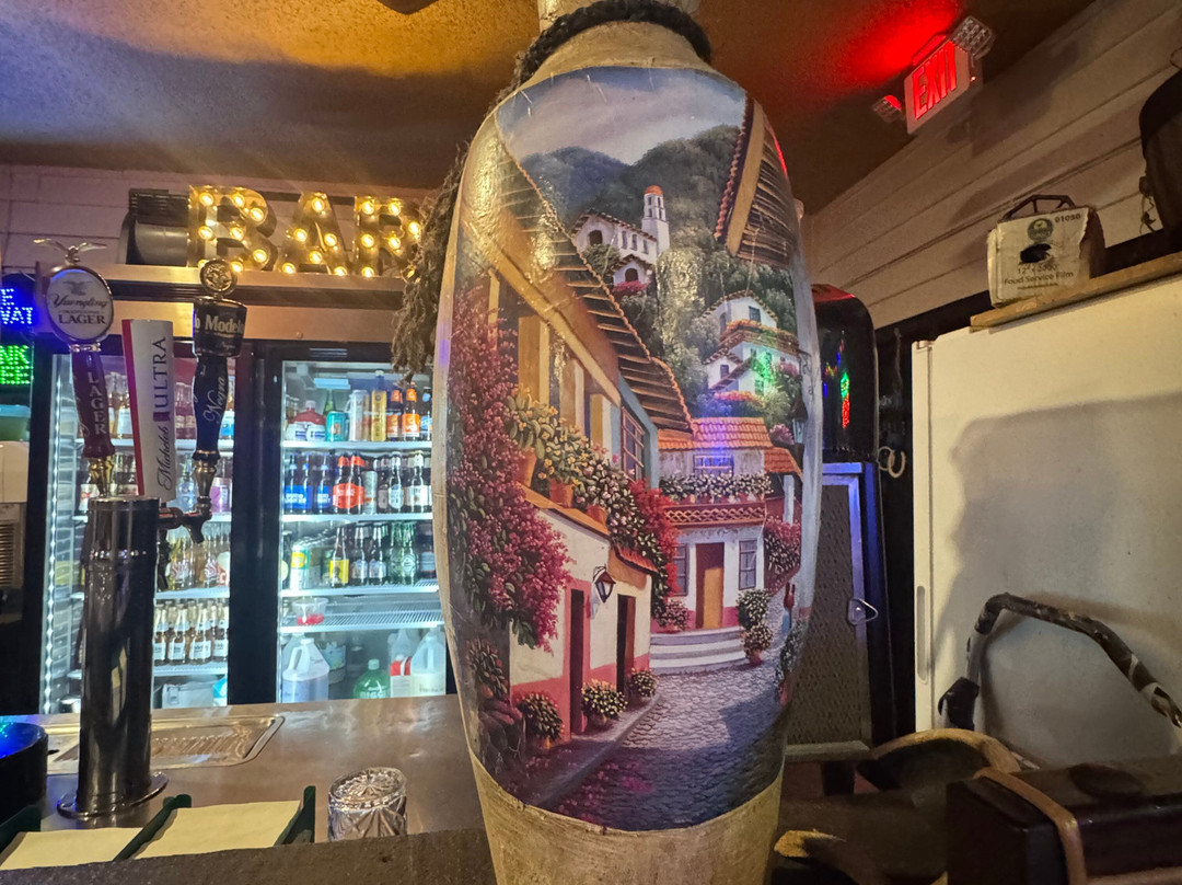 Los Magueyes Mexican Grill
