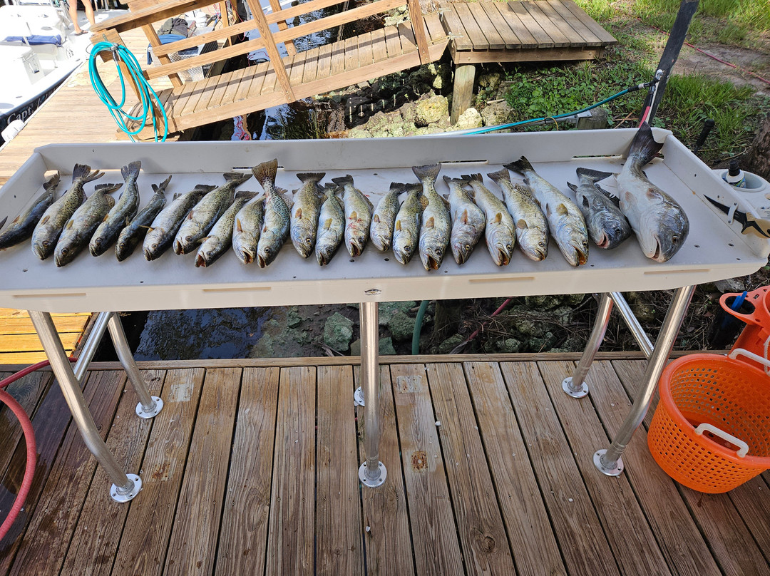 KD OUTDOORS FISHING CHARTERS-克里斯特尔里弗必去景点