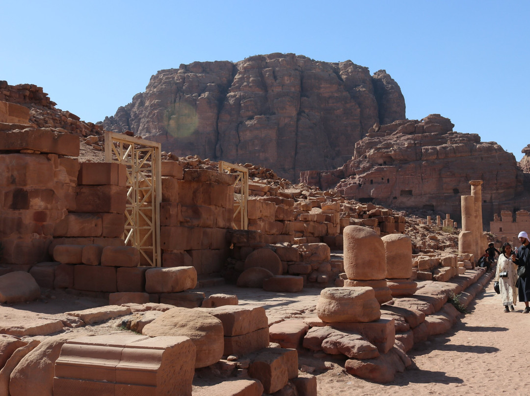 The Colonnaded Street-佩特拉必去景点
