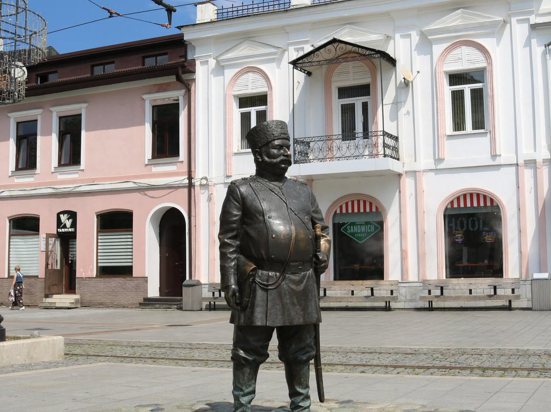 Gorodovoi Sculpture景点图片