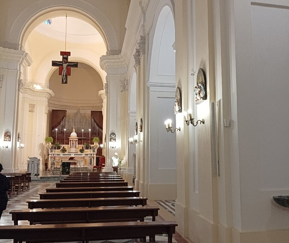 Chiesa di Santa Maria Cattolica-Cortale必去景点
