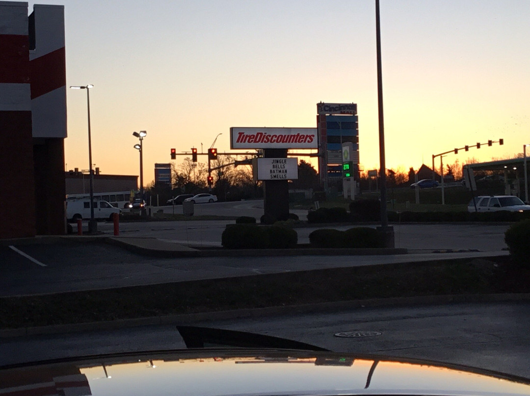 Spark by Hilton Cincinnati Fairfield主图