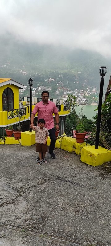 豪华湖景酒店-官方