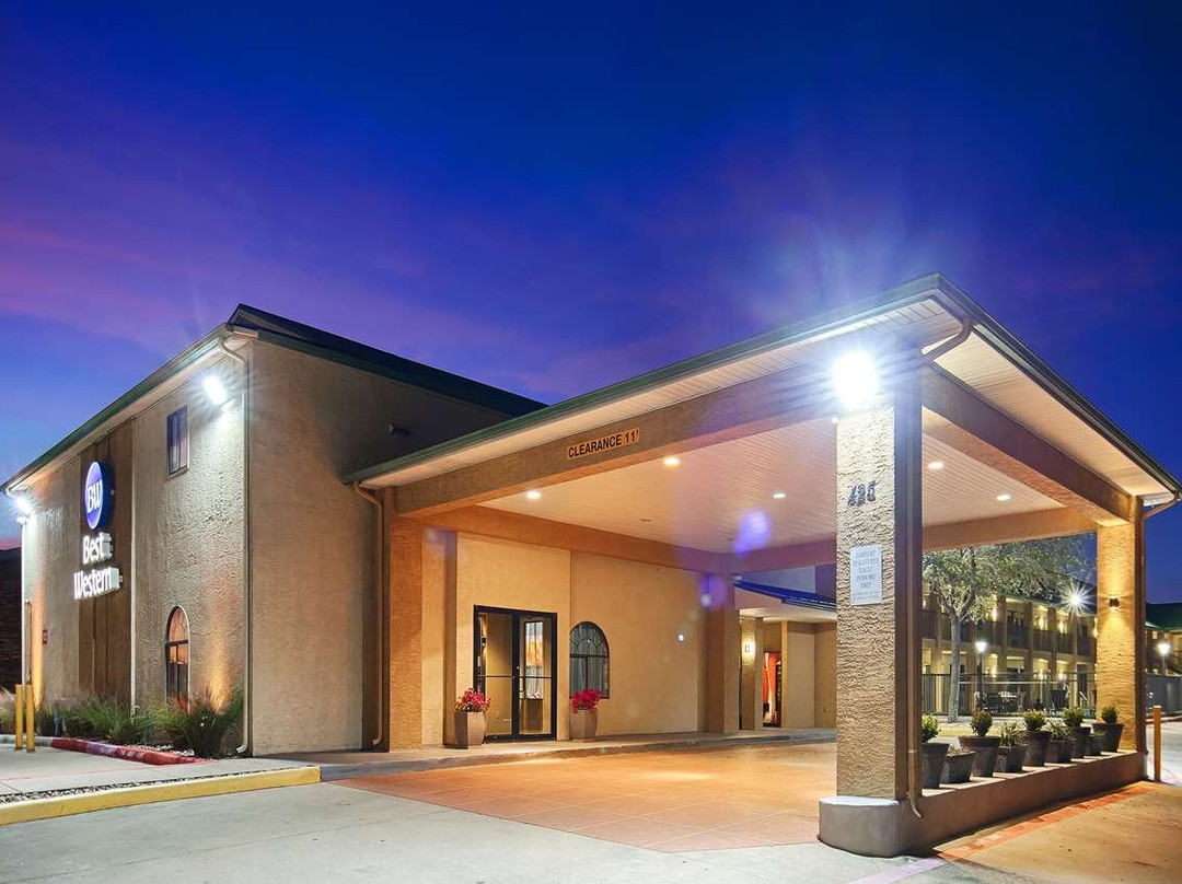 Best Western Cedar Inn主图