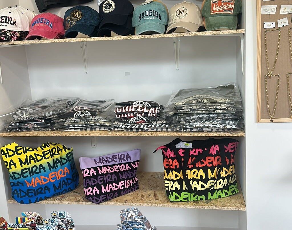 Lobos Souvenirs