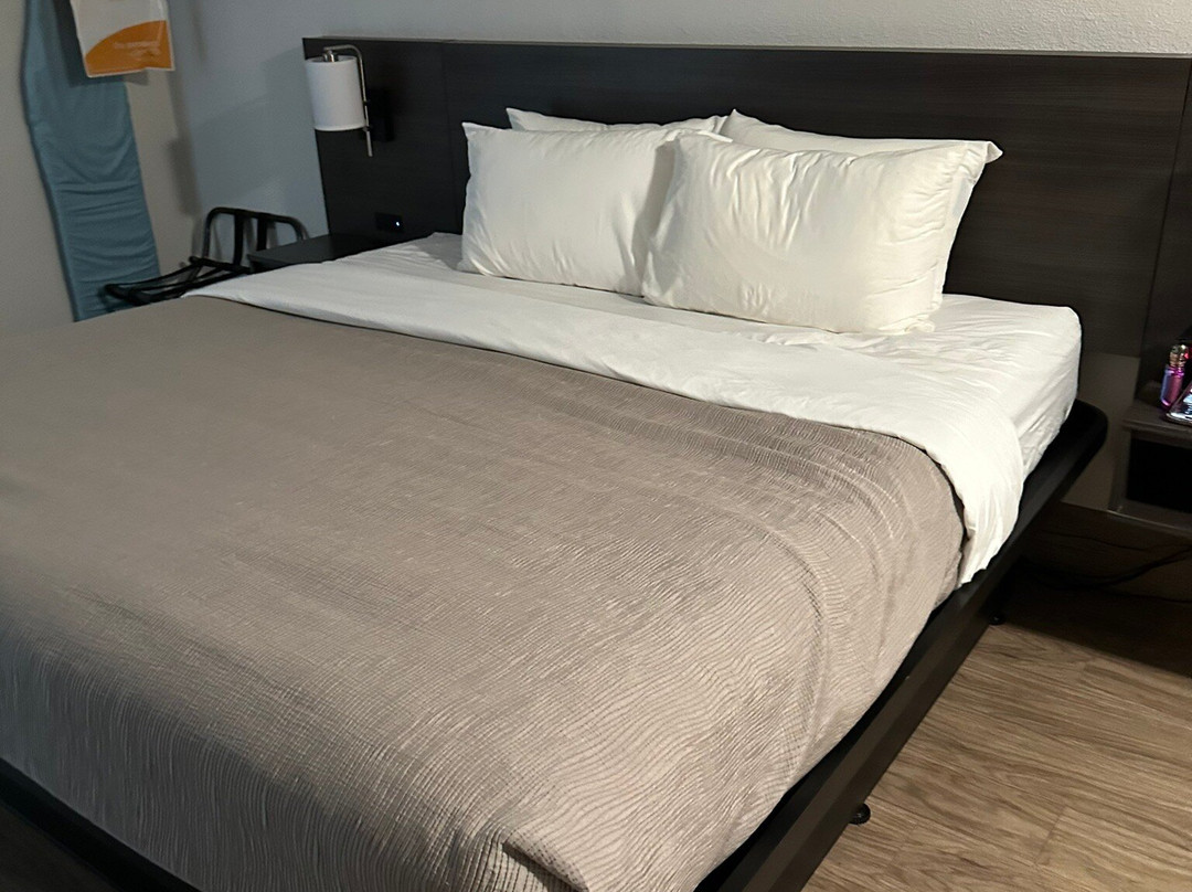 Quality Inn Forsyth Near GA Public Safety Training Center主图