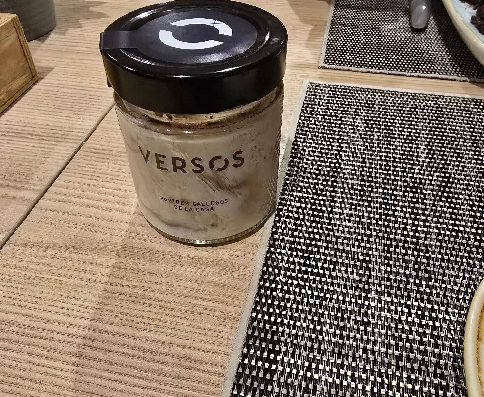 巴达霍斯万豪AC酒店主图