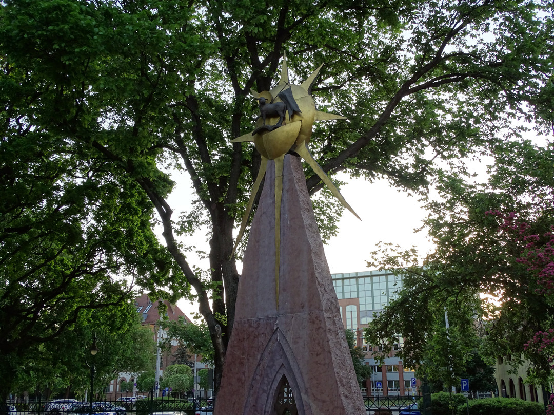 Emlékkert/memorial Garden-德布勒森必去景点